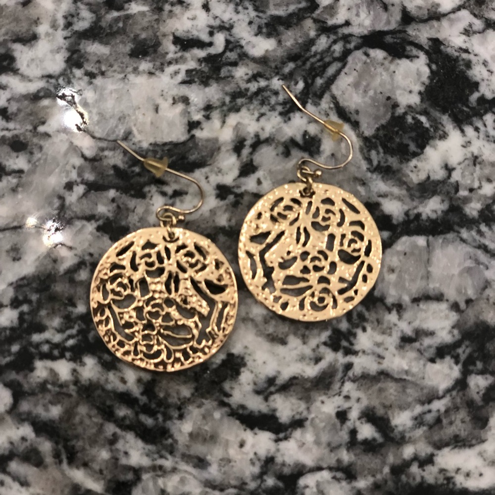 Kendra Scott Earrings